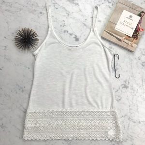 NWT Dex Scoop Neck White Knit Lace Trim Tank Top